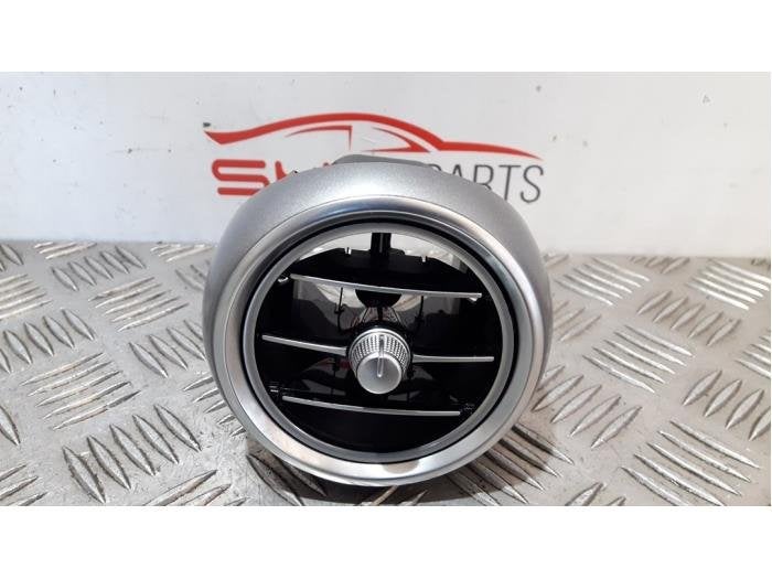 Grille aération tableau de bord d'un Mercedes C-Klasse, 3 mois de garantie, Utilisé, -, -