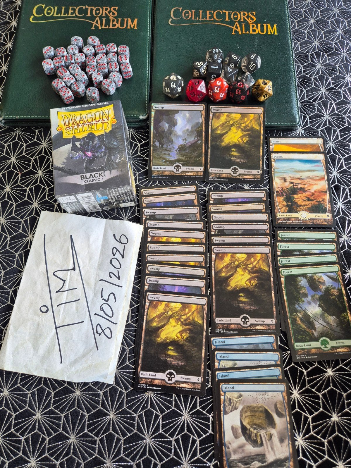 Magic the Gathering Zendikar full art land envm varia, Enlèvement, Pochettes ou Étuis à cartes, Foil