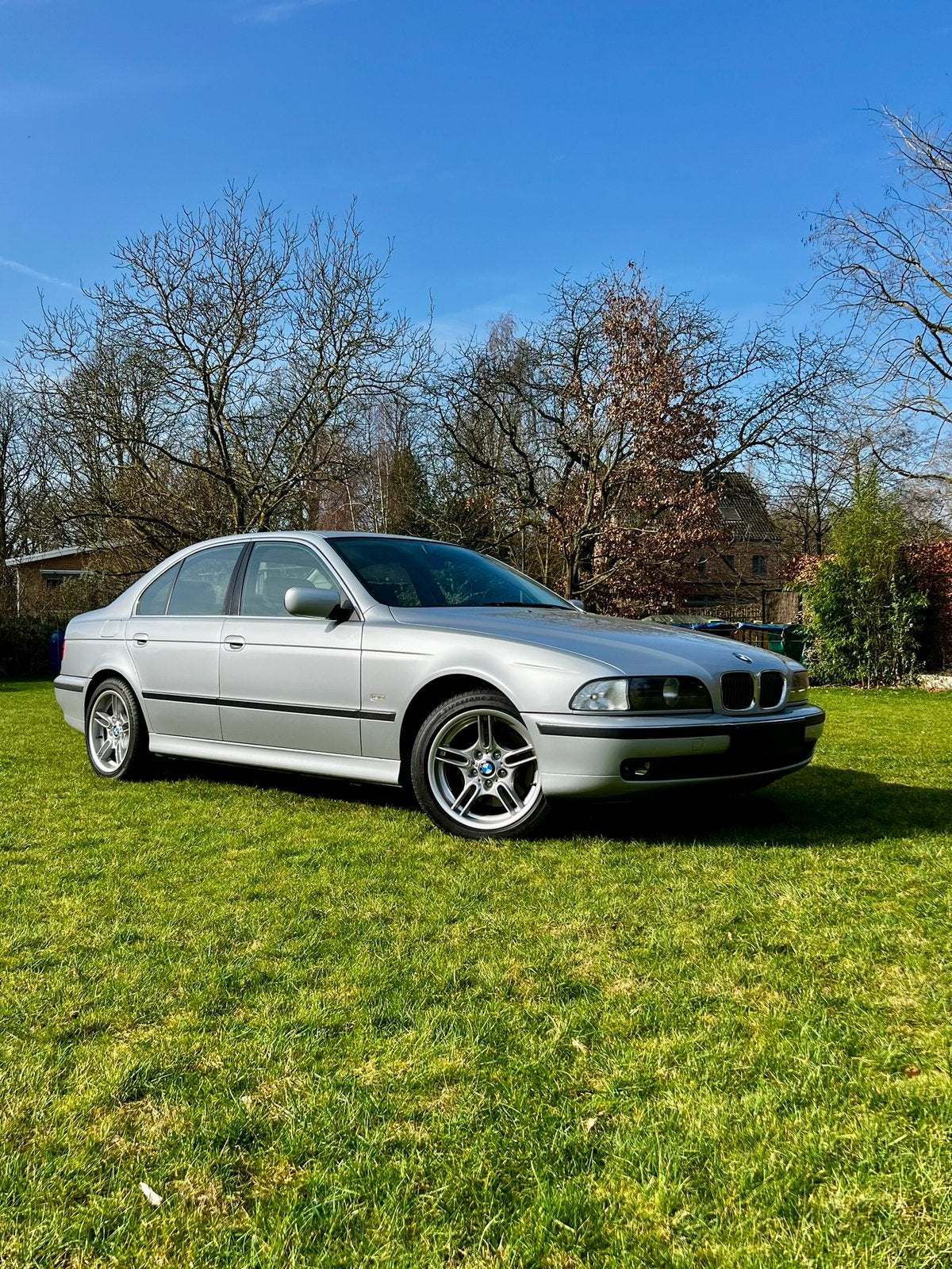 Bmw 540i handgeschakeld. 89.000km collector car, Auto's, Bedrijf, Handgeschakeld, Onderhoudsboekje, Te koop