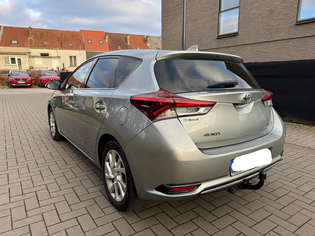 TOYOTA AURIS 1.8i HYBRID ESSENCE / AUTOMATIQUE/ EURO 6D, Autos, 90 kW, Essai à domicile, Achat, Euro 6