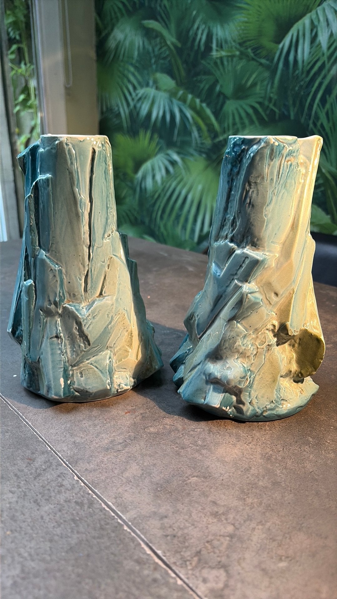 Paar Iceberg Vx Nimy art deco vazen, Antiek en Kunst, Ophalen