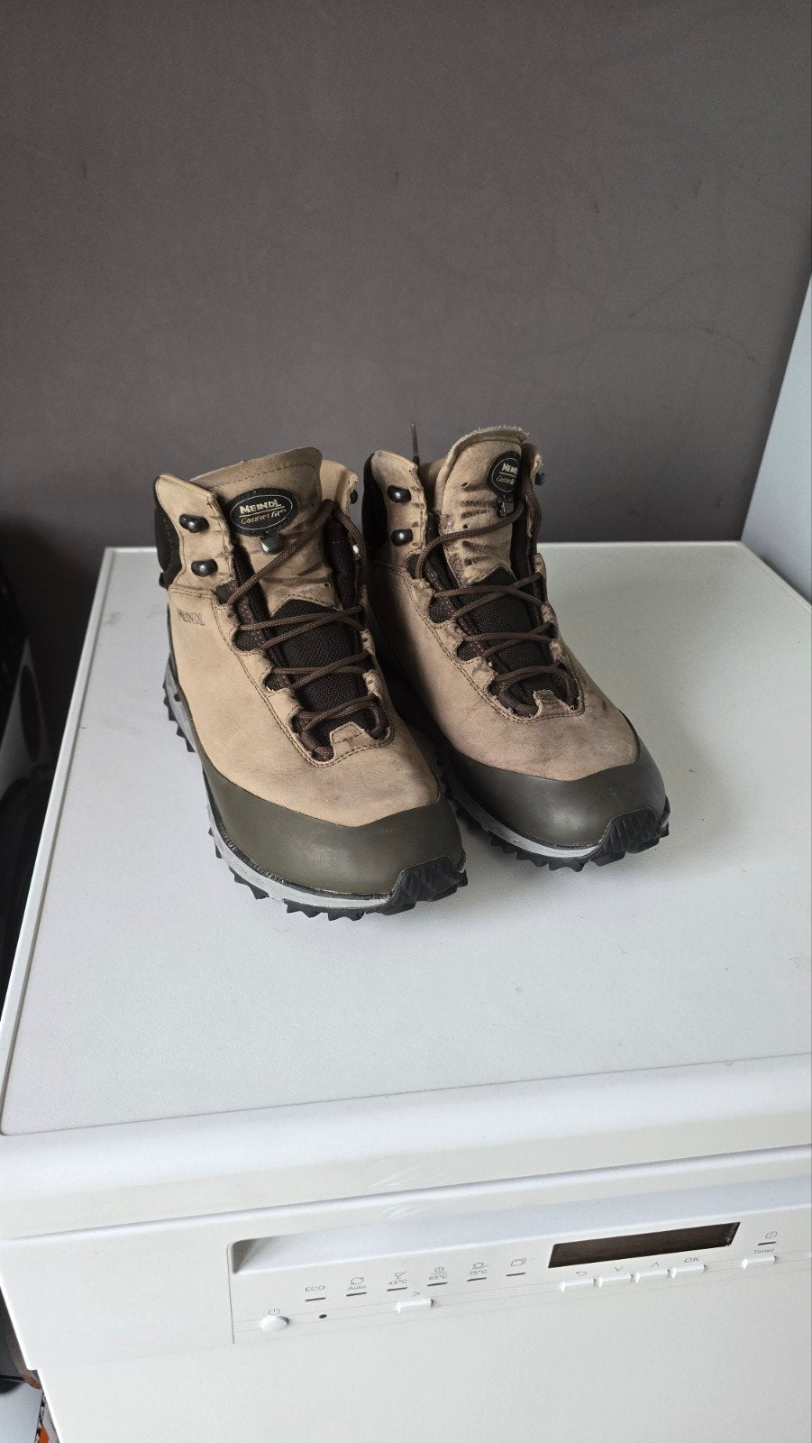 Meindl wandelschoenen maat 43, Ophalen, Schoenen