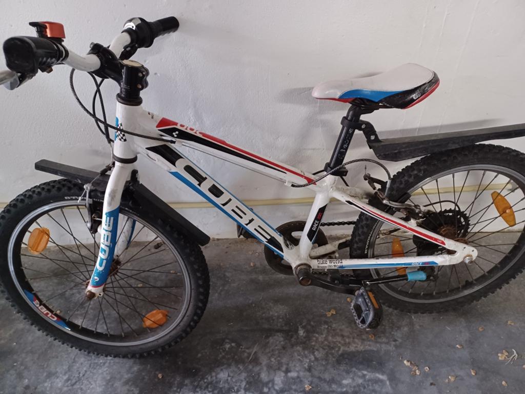 MTB Cube Race 200, Fietsen en Brommers, Fietsen | Kinderfietsjes, Gebruikt, Velgrem, Ophalen