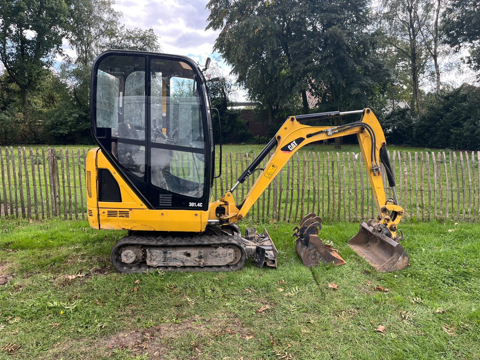 Caterpillar 301.4c BJ 2014 3700 uur  minigraver cat, Enlèvement ou Envoi, Excavatrice