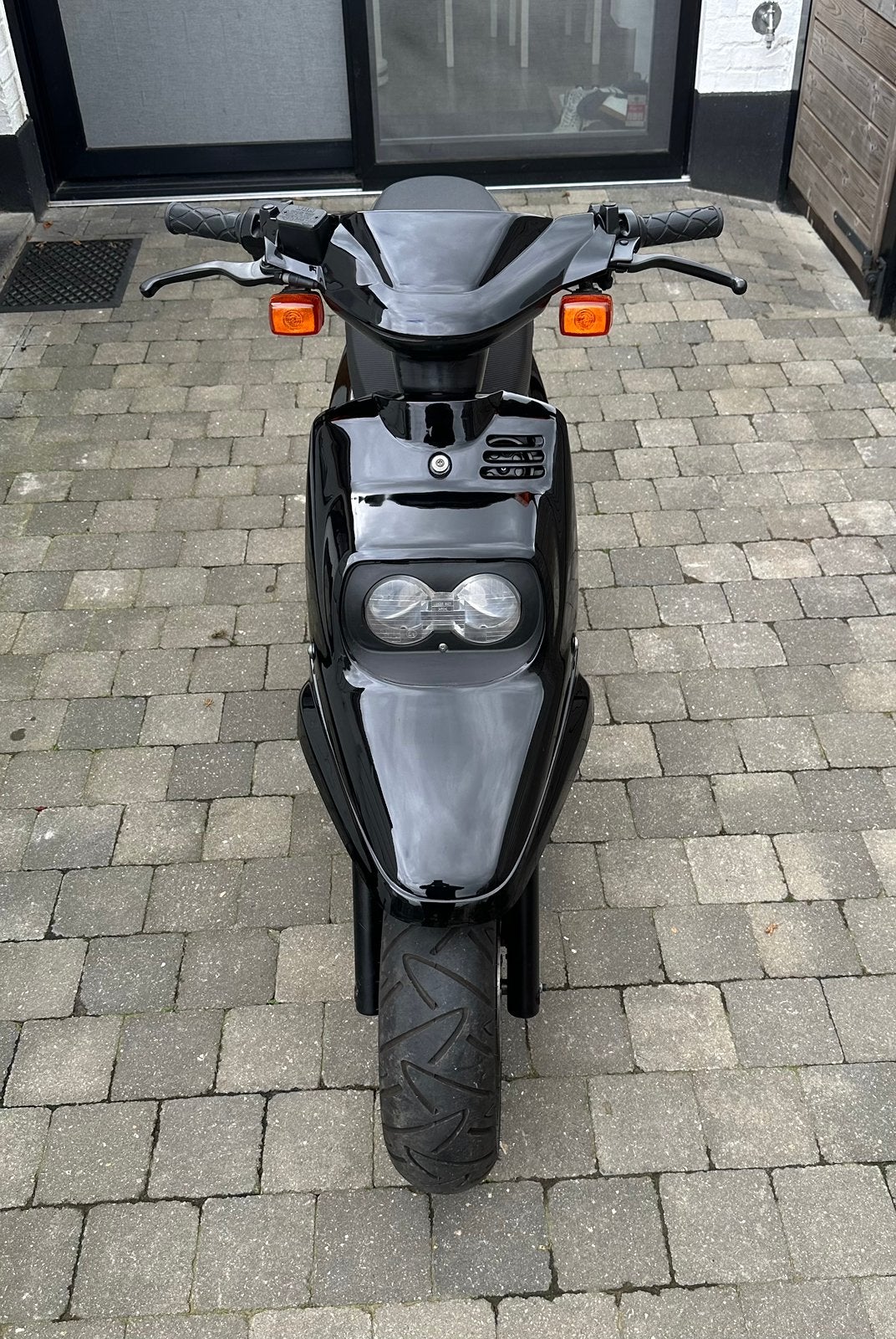 MBK Booster Spirit 2003 - klasse B - 2383 km’s, Fietsen en Brommers, Ophalen, Zo goed als nieuw