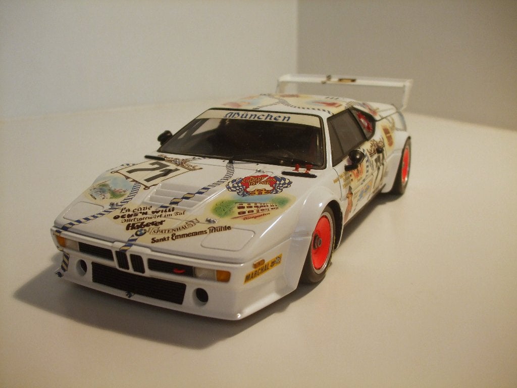 BMW M1 E26 #71 Le Mans 1981 BMW Dealer Edition 1/18 ZGAN, Hobby en Vrije tijd, Ophalen of Verzenden, Zo goed als nieuw, Auto, MiniChamps
