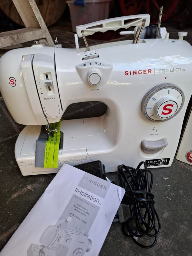 Singer 4205, Ophalen, Naaimachine, Singer