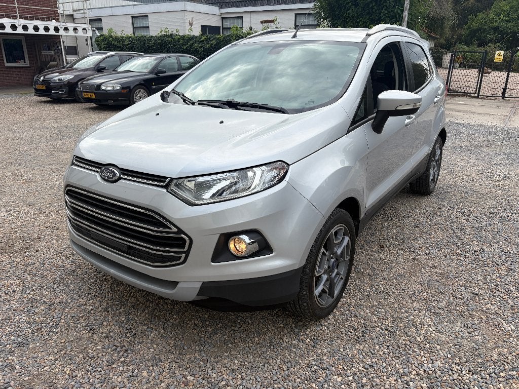 Ford EcoSport 1.5 Ti-VCT Titanium Automaat!, Auto's, Parkeersensor, 149 g/km, Leder en Stof, 5 zetels