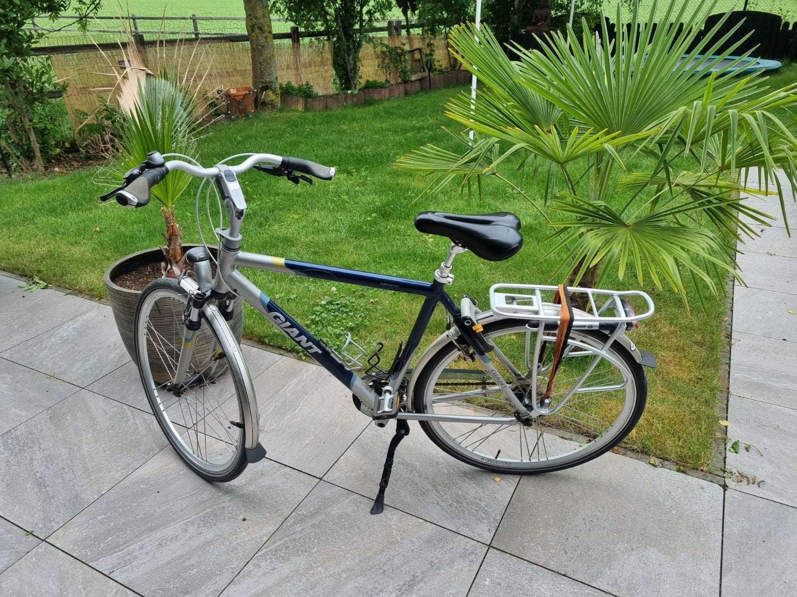 Giant Freeride lightseries 28 inch stadsfiets, Fietsen en Brommers, Ophalen, Giant