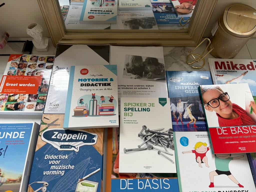 Handboeken leerkracht lageronderwijs kdg, Ophalen, Nieuw