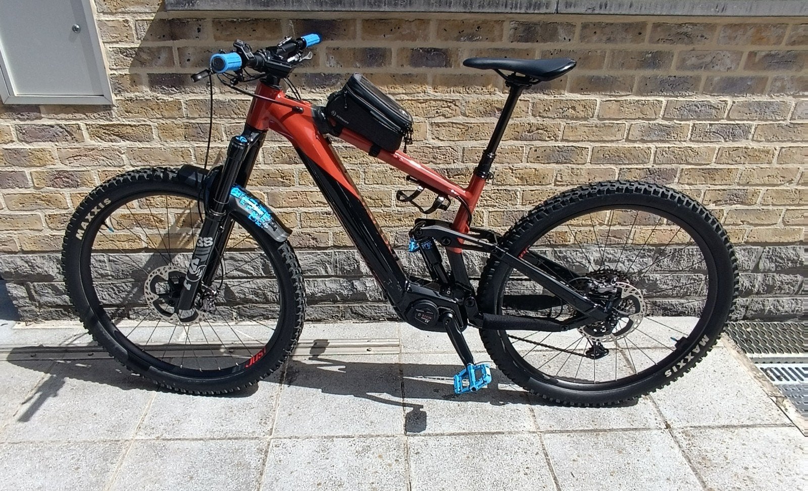 Moustache 7 VTT électrique Medium, Fietsen en Brommers, Ophalen, Moustache
