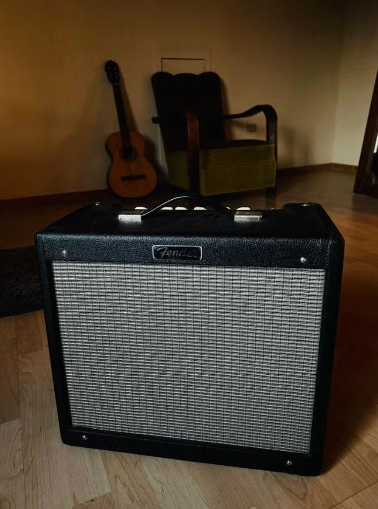 Fender Blues Junior IV buizenversterker – zo goed als nieuw, Muziek en Instrumenten, Ophalen, Zo goed als nieuw, Gitaar, Minder dan 50 watt