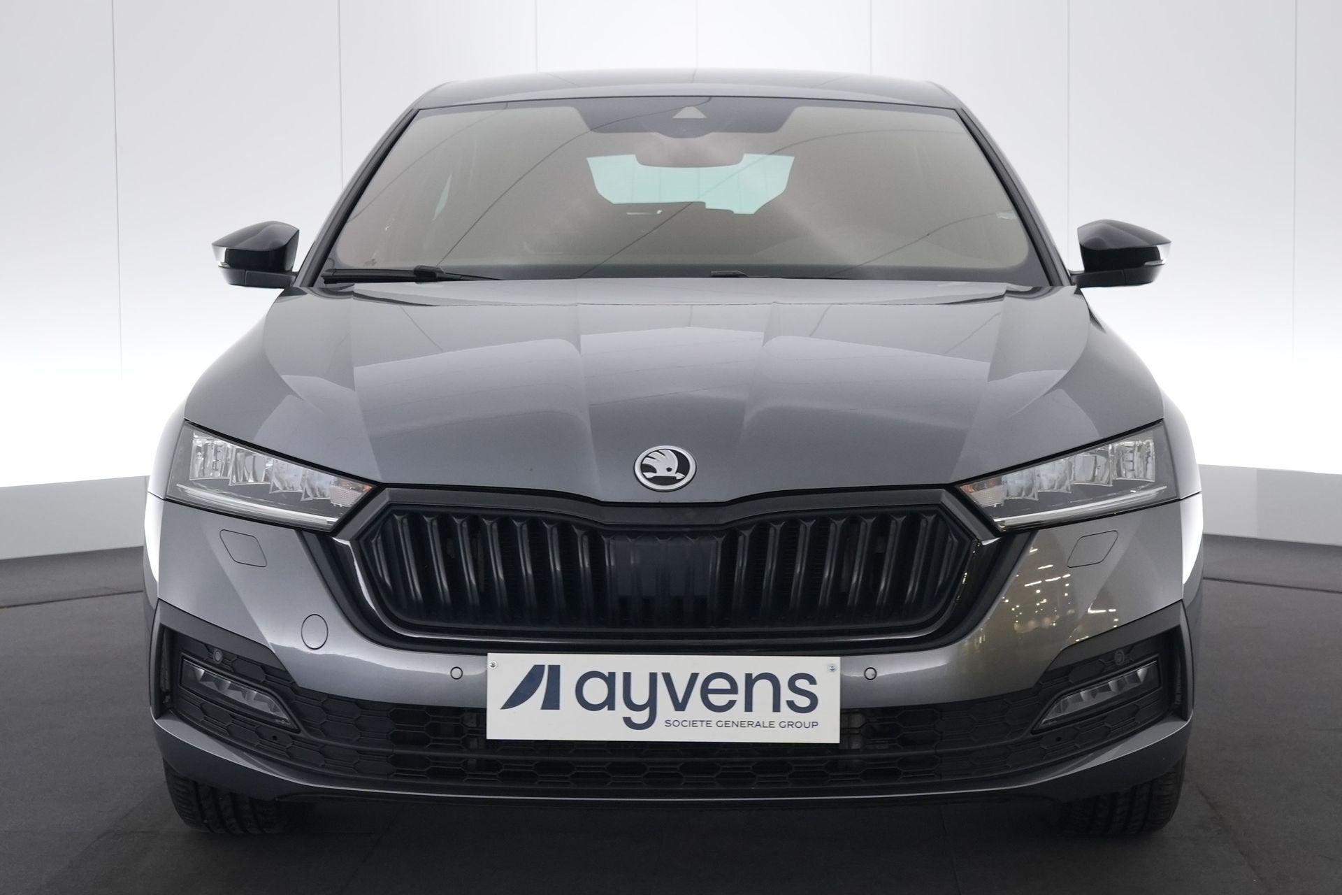(2CAR745) SKODA OCTAVIA, Auto's, https://public.car-pass.be/vhr/5d35557a-5094-4f6c-88f4-97850b42ab3b, Gebruikt, Plug-in hybride