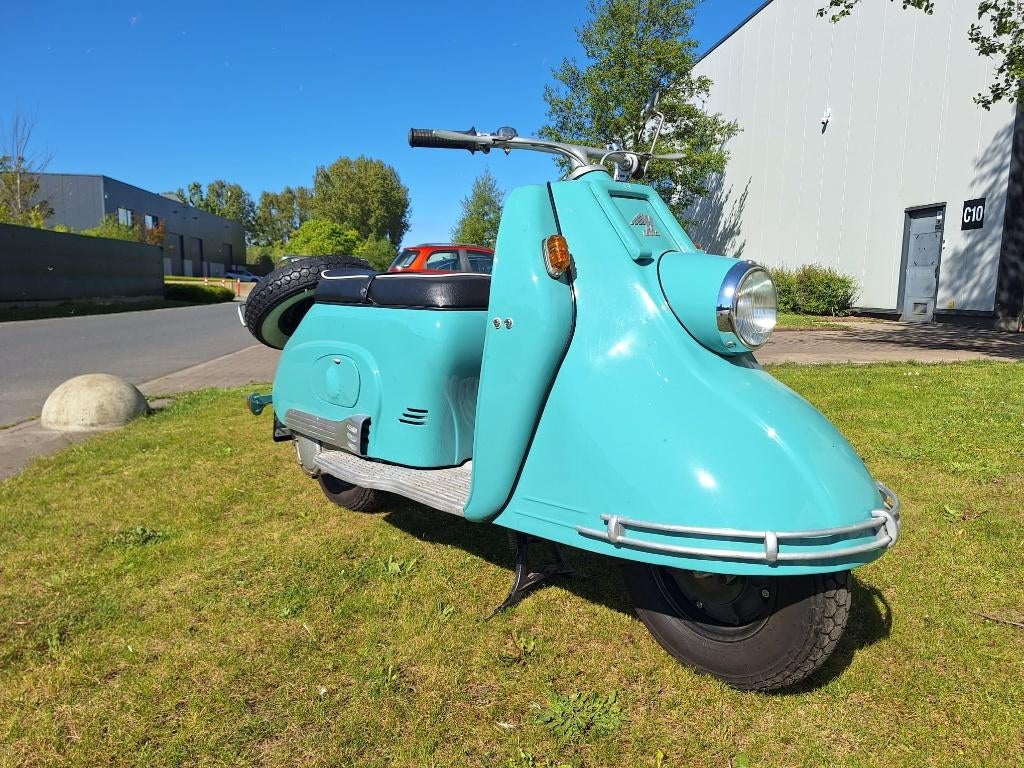 Heinkel Tourist | 1957 | 175cc, Scooter, Jusqu'à 11 kW, 175 cm³, 1 cylindre