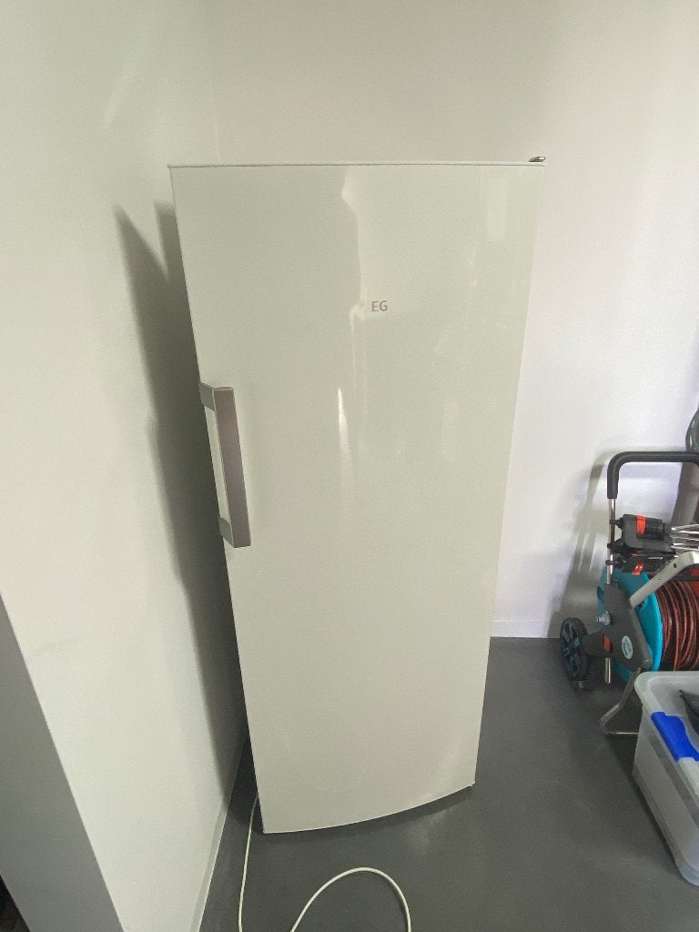 IJskast, Elektronische apparatuur, Ophalen, Zonder vriesvak, 200 liter of meer, Zo goed als nieuw