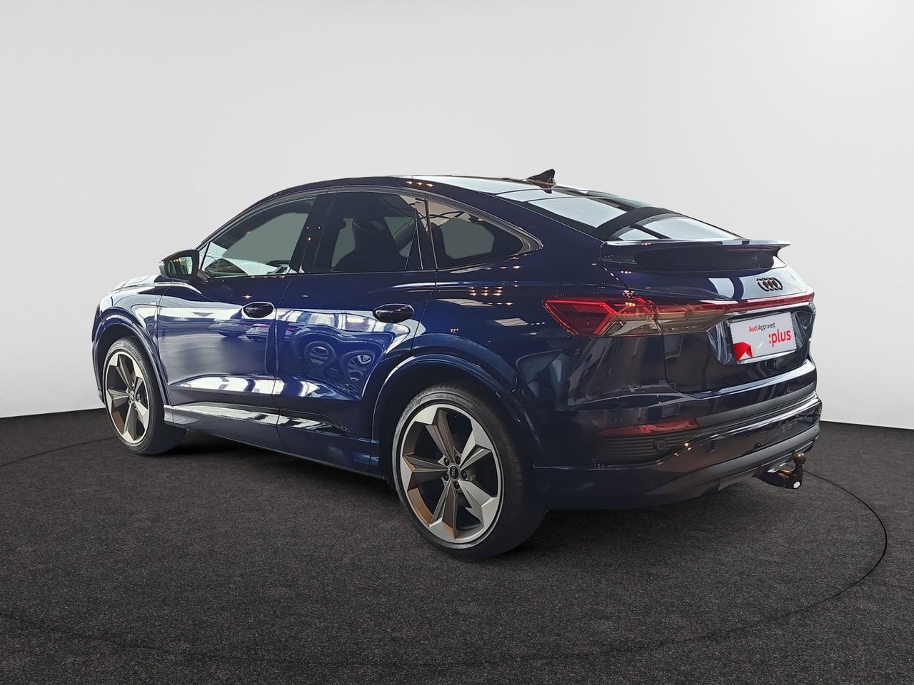 Audi Q4 Sportback e-tron Audi Q4 Sportback S line 55 e-tron, Auto's, Xenon verlichting, Blauw, Elektrisch, SUV of Terreinwagen