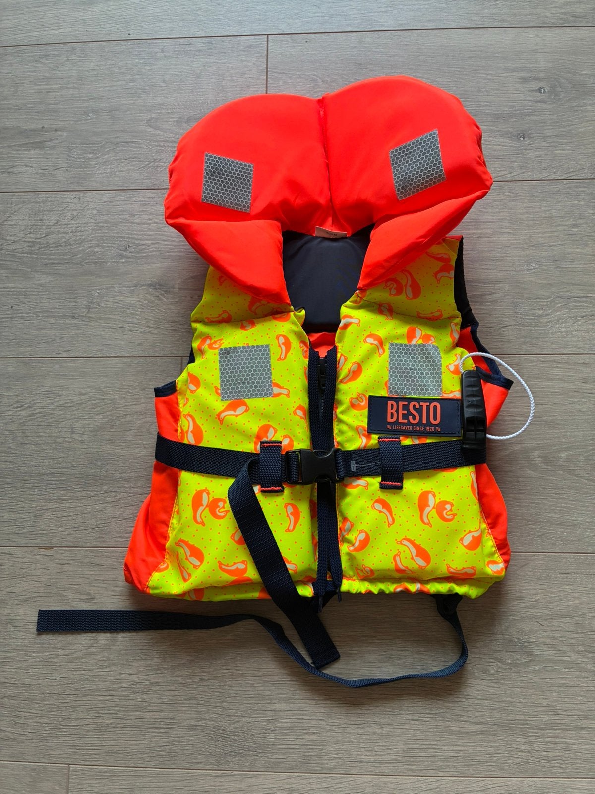 Besto Racingbelt Reddingsvest 100N 15-20kg  (2-4jaar), Watersport en Boten, Watersportkleding, Ophalen, Zo goed als nieuw, Kind