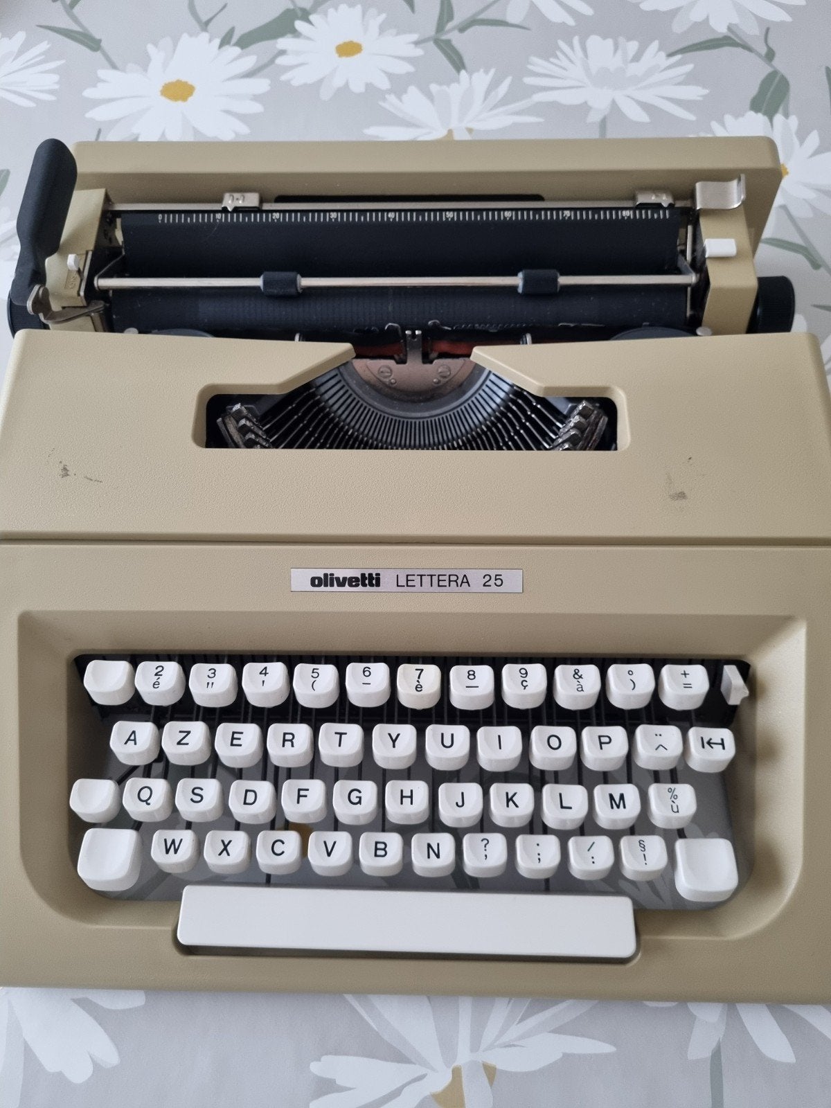 Olivetti Lettera 25 typemachine – AZERTY – vintage –, Diversen, Ophalen, Zo goed als nieuw