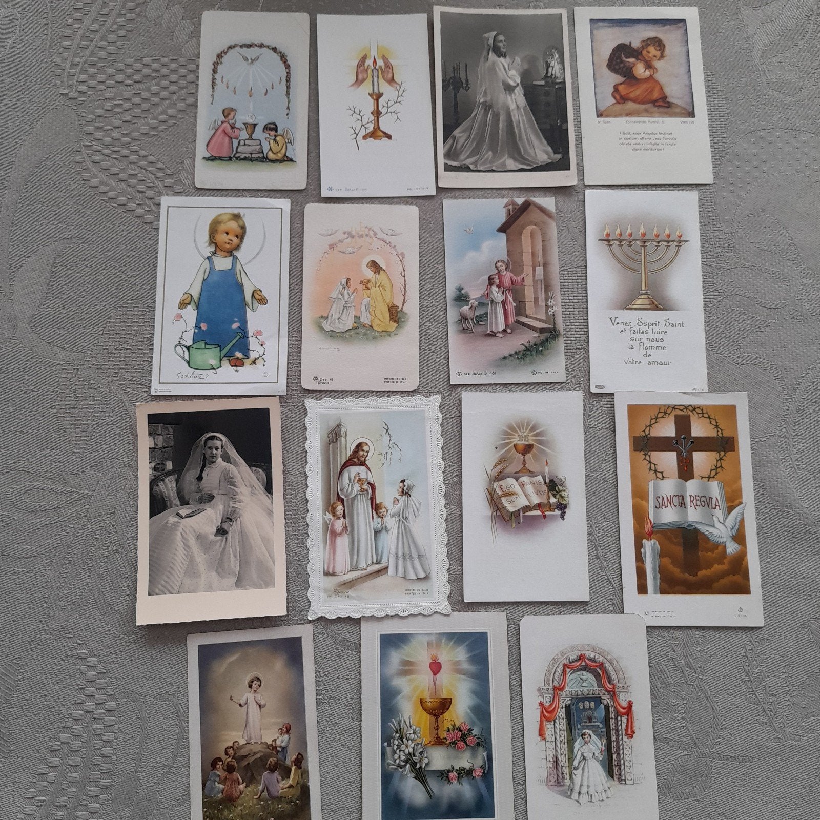 Lot van 77 communieprentjes jaren '50  tem '80 ( lot 4 ), Ophalen of Verzenden, Bidprentje