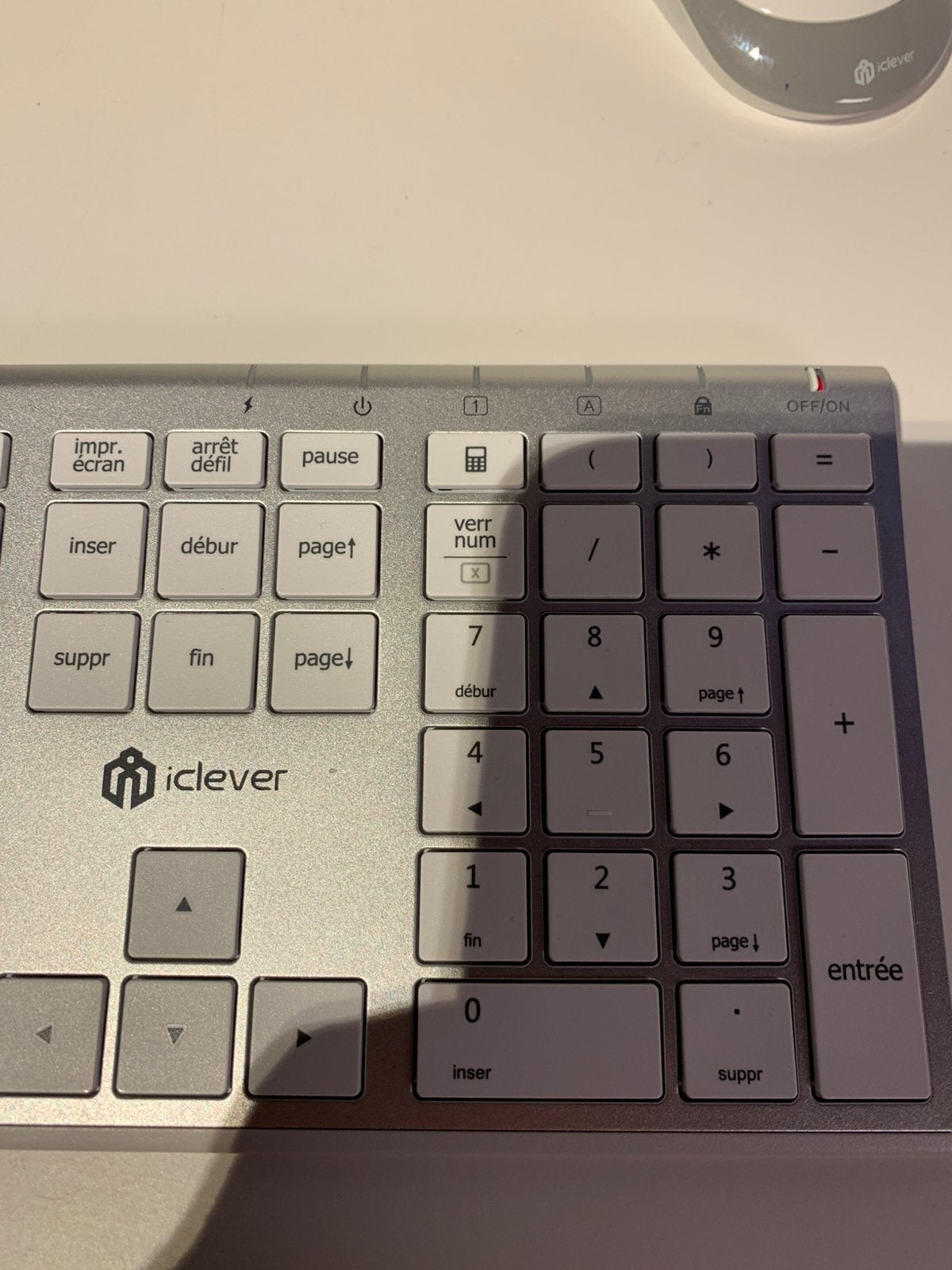 Clavier souris iclever, Informatique & Logiciels, Enlèvement ou Envoi, Azerty, Comme neuf, Touches multimédia