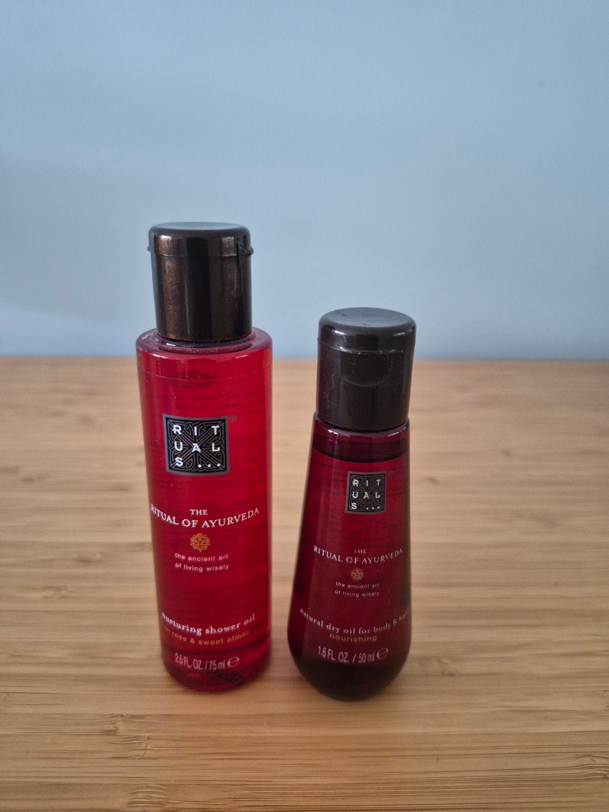 rituals shower oil en body&hair oil, Handtassen en Accessoires, Uiterlijk | Lichaamsverzorging, Ophalen of Verzenden, Nieuw