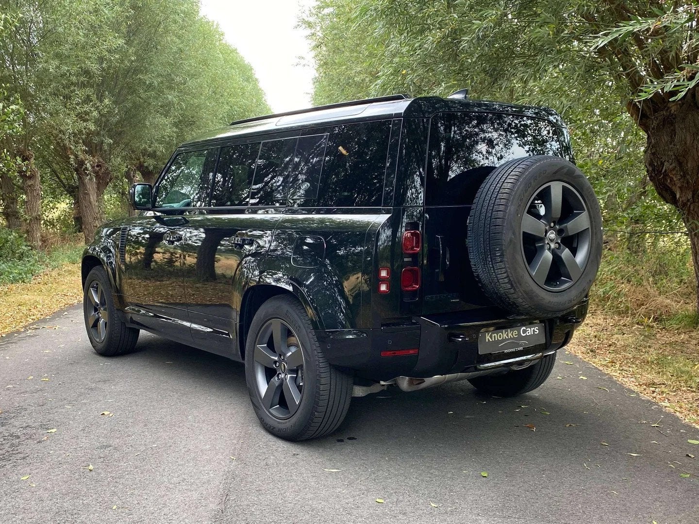 Land Rover Defender Plug in HybridDefender 110 X-Dynamic HSE, Automaat, Gebruikt, 300 pk, https://public.car-pass.be/vhr/1b071aec-f476-4c7b-9270-4a865aa0dd41