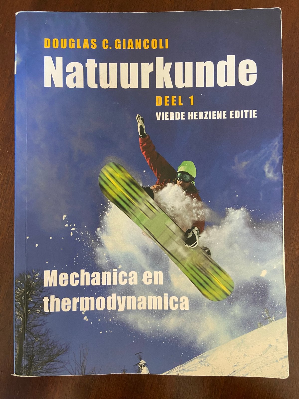 Natuurkunde Douglas C. Giancoli - deel 1, 4e herziene editie, Boeken, Ophalen of Verzenden, Gelezen, Hoger Onderwijs, Douglas C. Giancoli
