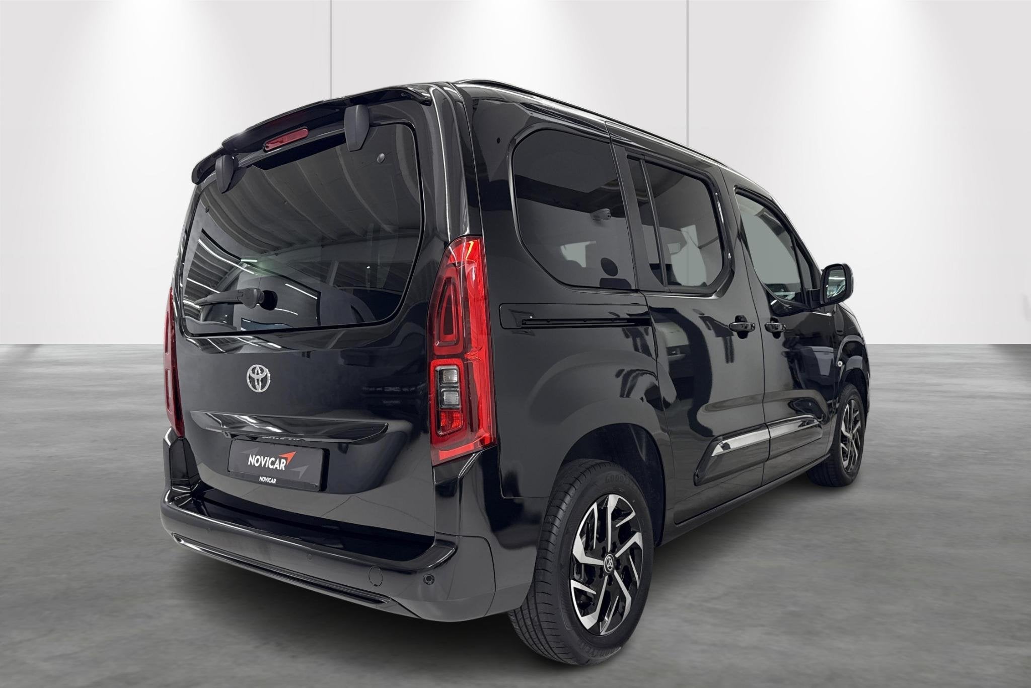 Toyota Proace City Verso 1.5D 96kW SWB Family PR Aut., Auto's, Toyota, https://public.car-pass.be/vhr/0a4aa09f-b461-4e2d-864b-b40f4086eb34