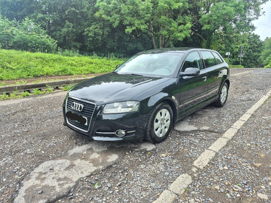 audi, Auto's, Audi, Voorwielaandrijving, Euro 5, Stof, Zwart