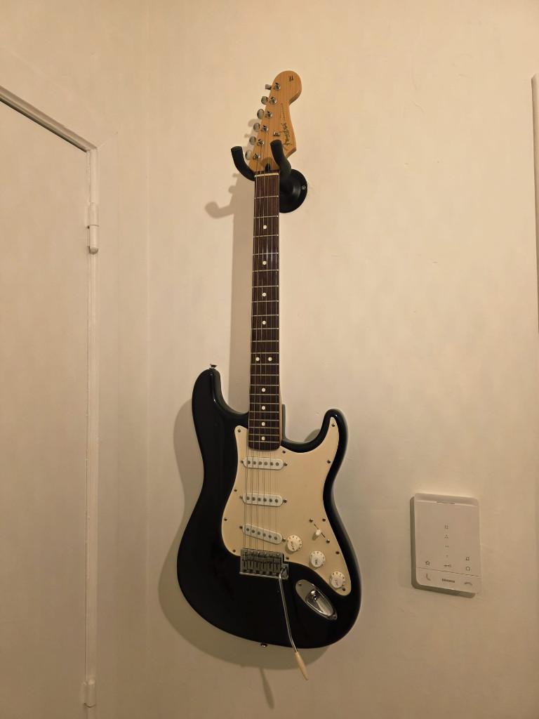Fender Stratocaster 60th anniversary 2006 mim, Musique & Instruments, Enlèvement, Utilisé, Solid body, Fender