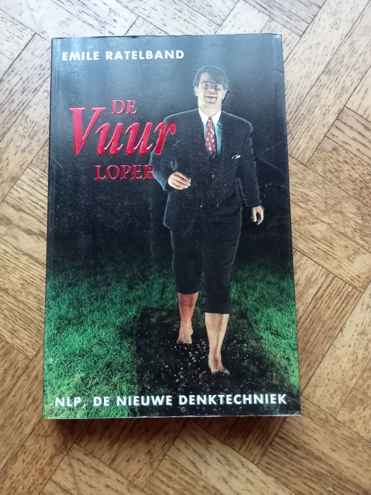 Emile Ratelband: De vuurloper, Boeken, Ophalen of Verzenden, Gelezen
