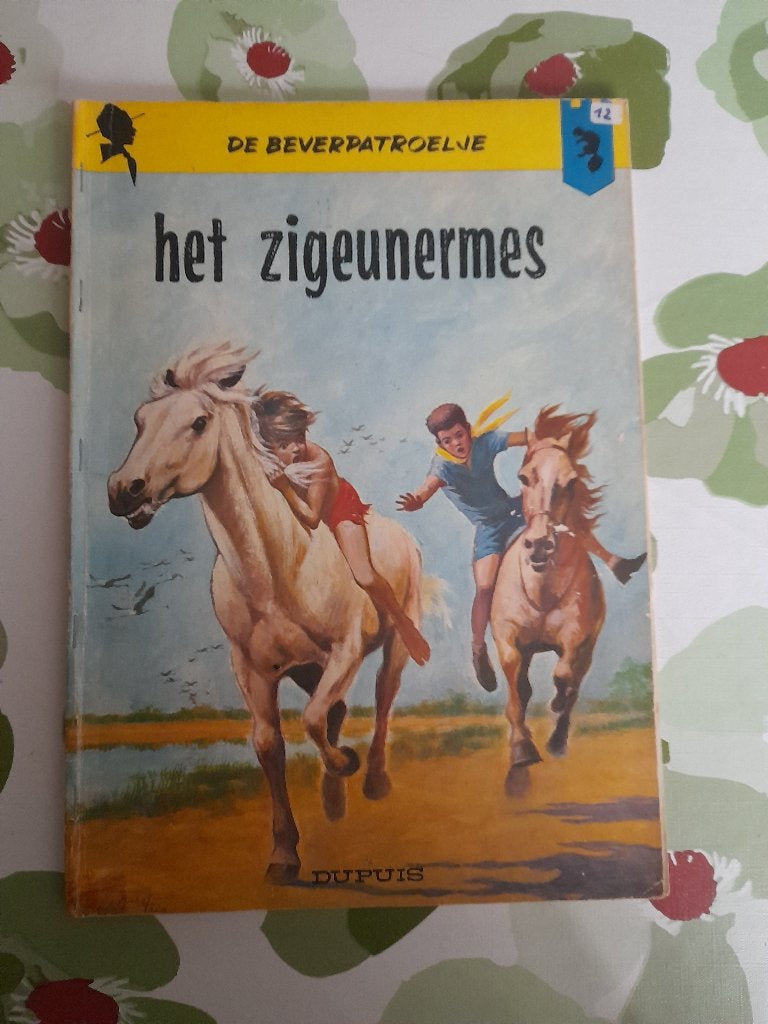 De Beverpatroelje nr 12 "Het zigeunermes "1969, Boeken, Ophalen of Verzenden, Gelezen