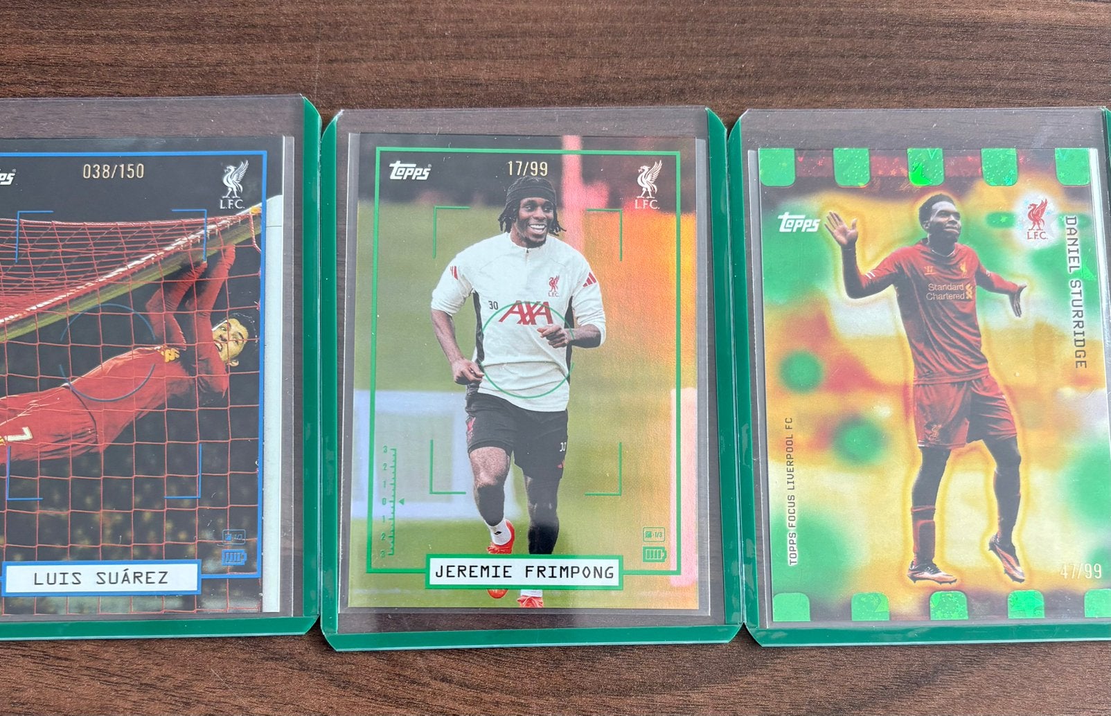Topps Focus Liverpool 25/26 Suarez,Frimpong, Ophalen of Verzenden, Zo goed als nieuw