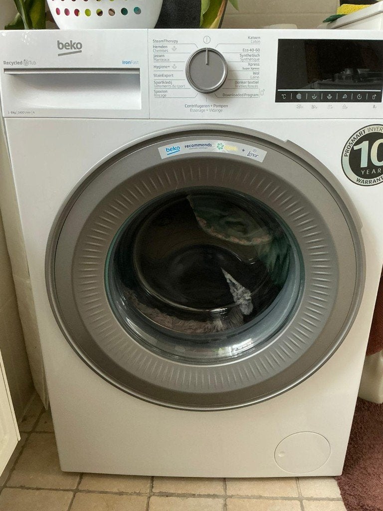 machine à laver BEKO (2023 TRES BON ETAT !), 1200 à 1600 tours, 6 à 8 kg, Comme neuf, Chargeur frontal