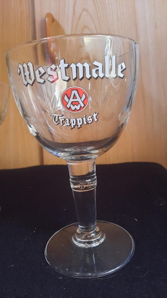 geslepen GLAS WESTMALLE, Verzamelen, Glas en Drinkglazen, Bierglas, Ophalen of Verzenden