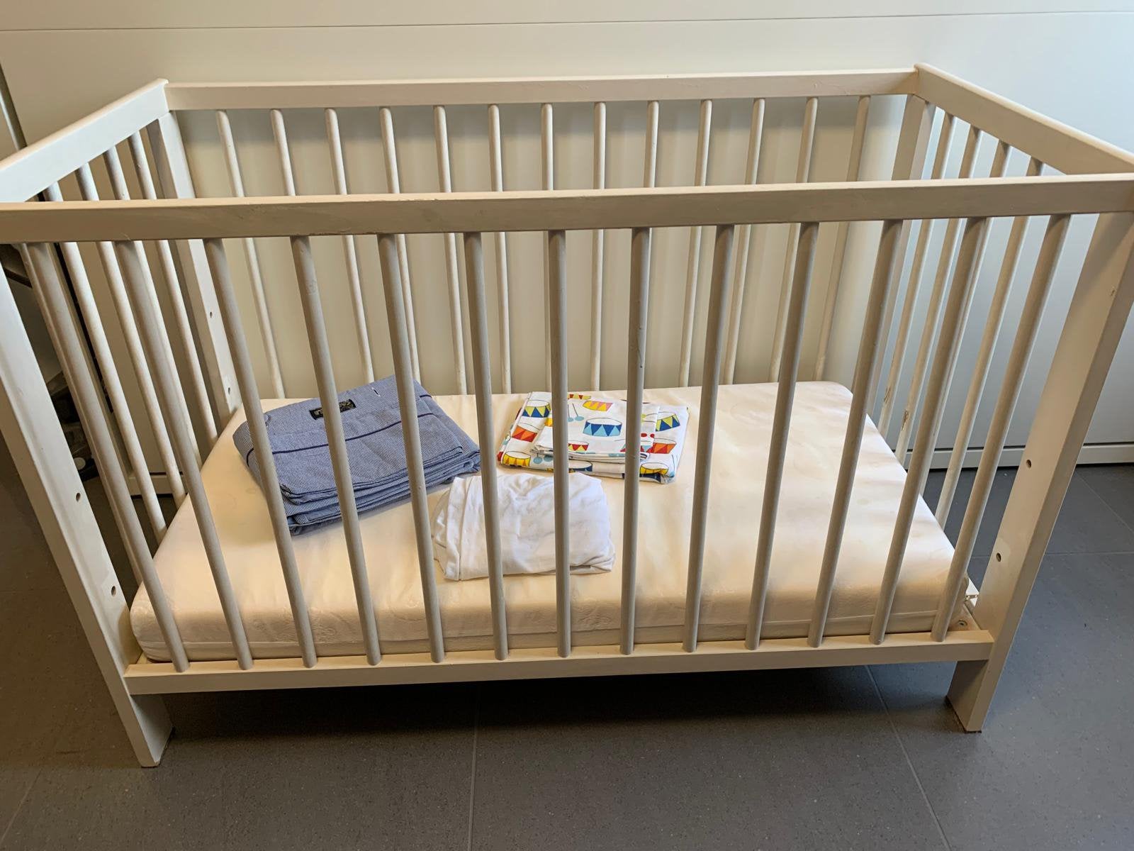 Kinderbedje, Kinderen en Baby's, Ophalen, Gebruikt