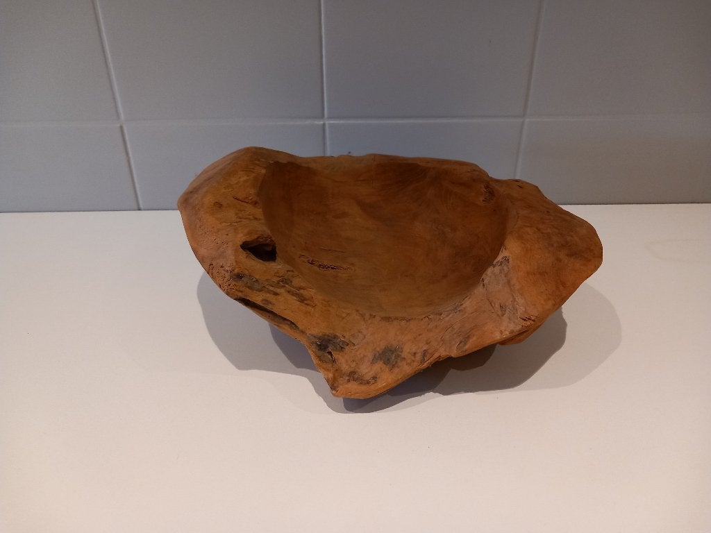 Decoratieve schaal / fruitschaal in teak, Huis en Inrichting, Ophalen of Verzenden, Hout, Schaal