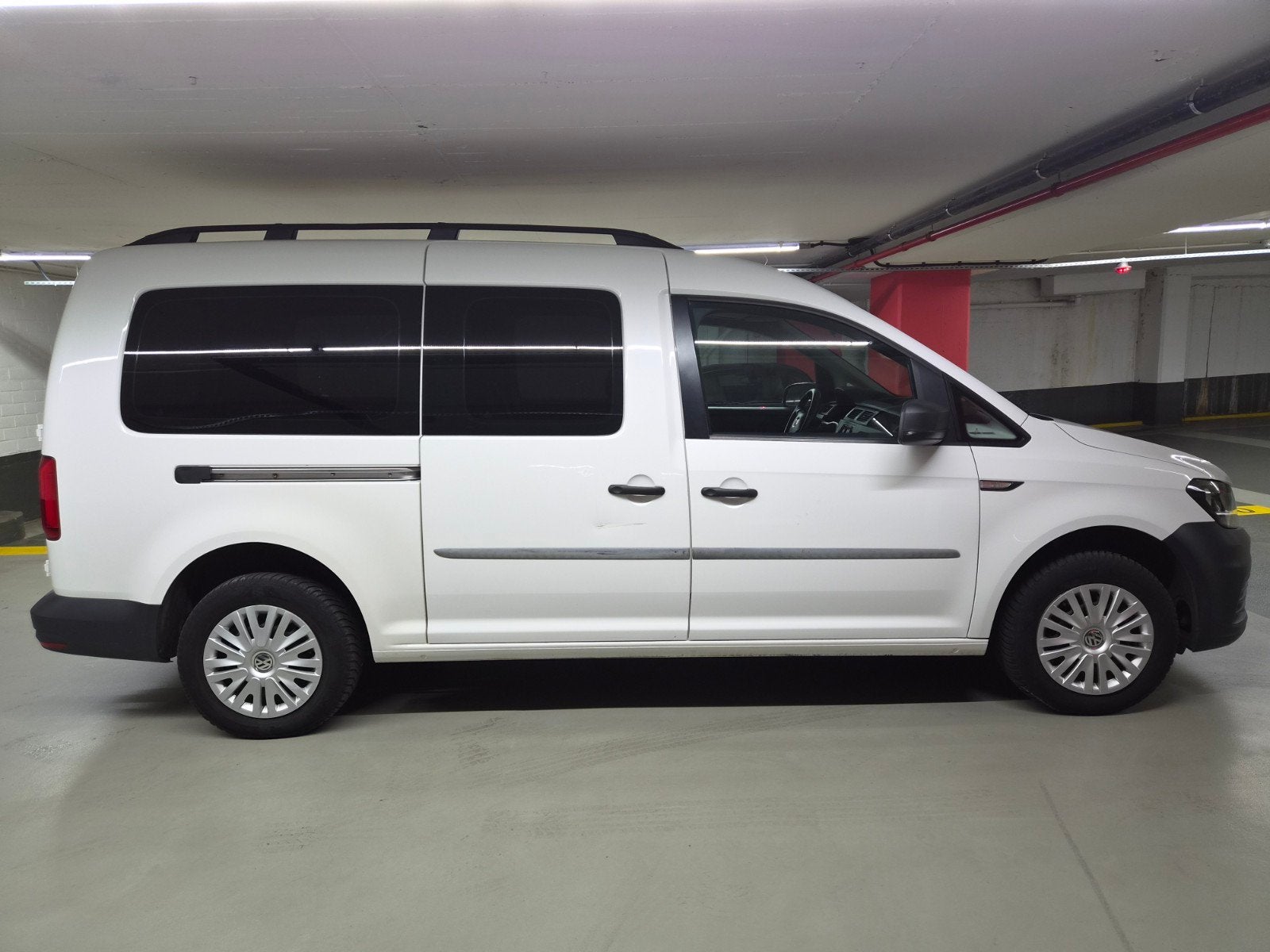 Volkswagen Caddy Maxi, Voorwielaandrijving, Stof, 4 cilinders, CNG (Aardgas)