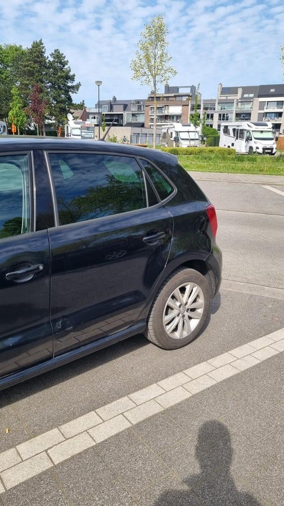 Volkswagen polo 2016 1.0 benzine  153000, Auto's, Volkswagen, Bedrijf, Polo, Benzine, Geel, Ophalen