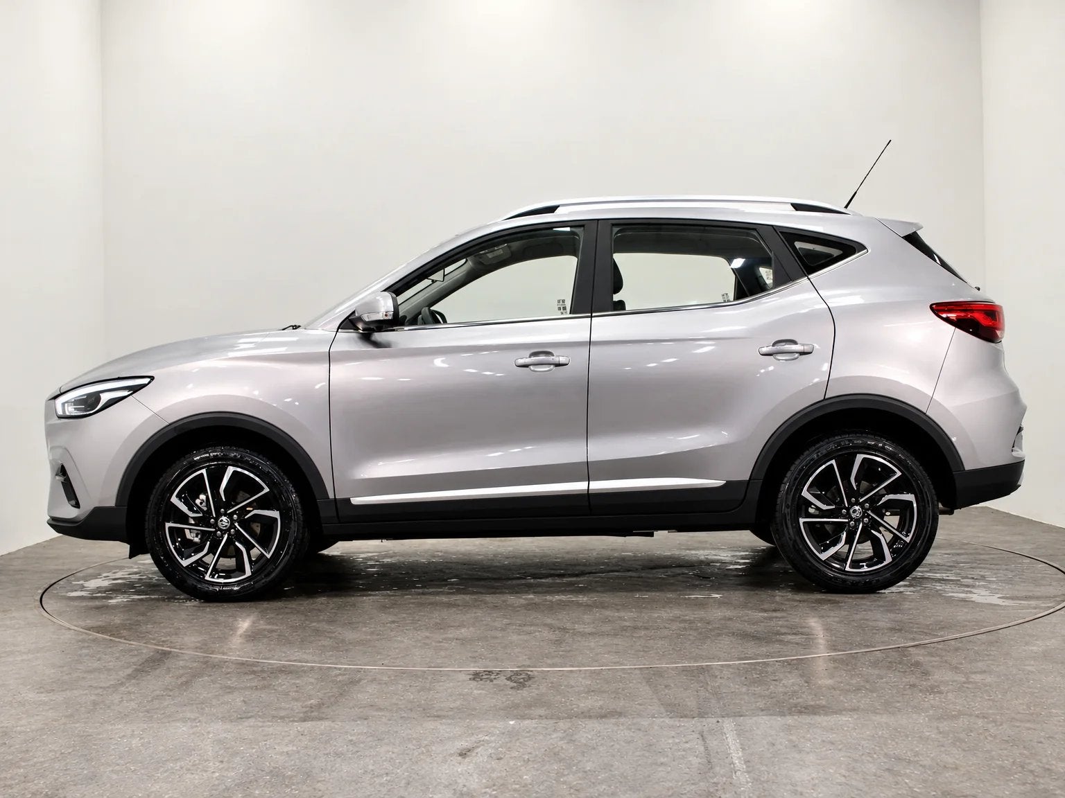 MG ZS 1.5 VTI LUXURY | CARPLAY 360 CAM | LEDER & MEER, Auto's, 1498 cc, 149 g/km, ZS, 5 deurs