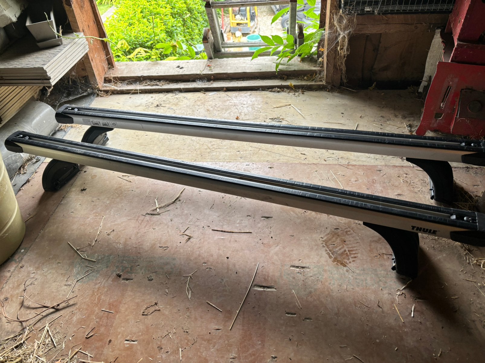 Thule dakdragers slide bars, Autos : Divers, Porte-bagages, Comme neuf, Enlèvement