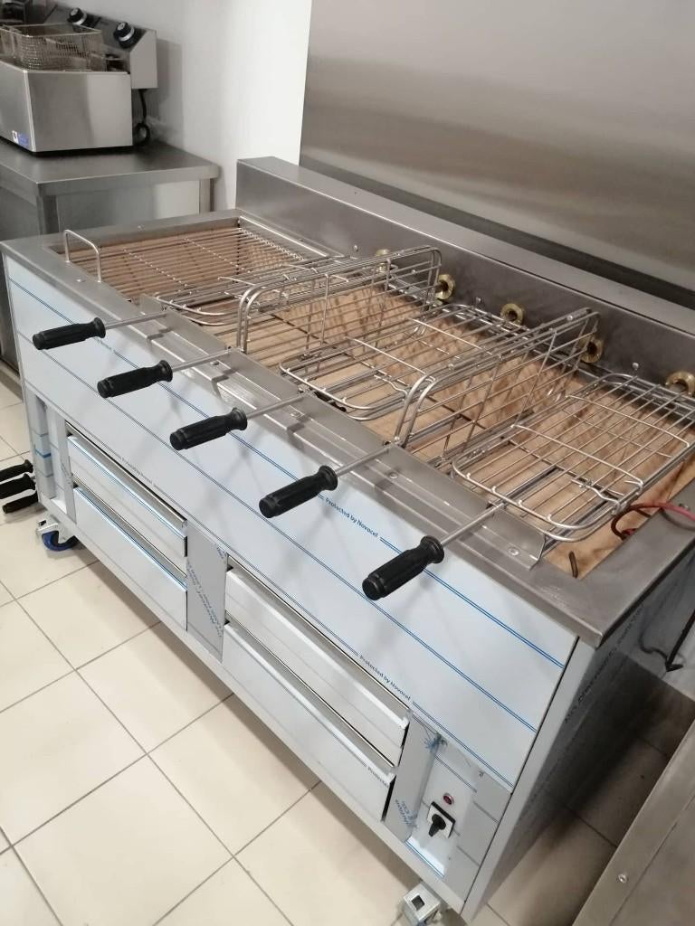 BBQ/GRIL, Jardin & Terrasse, Barbecues au charbon de bois, Neuf, Avec accessoires, Enlèvement ou Envoi