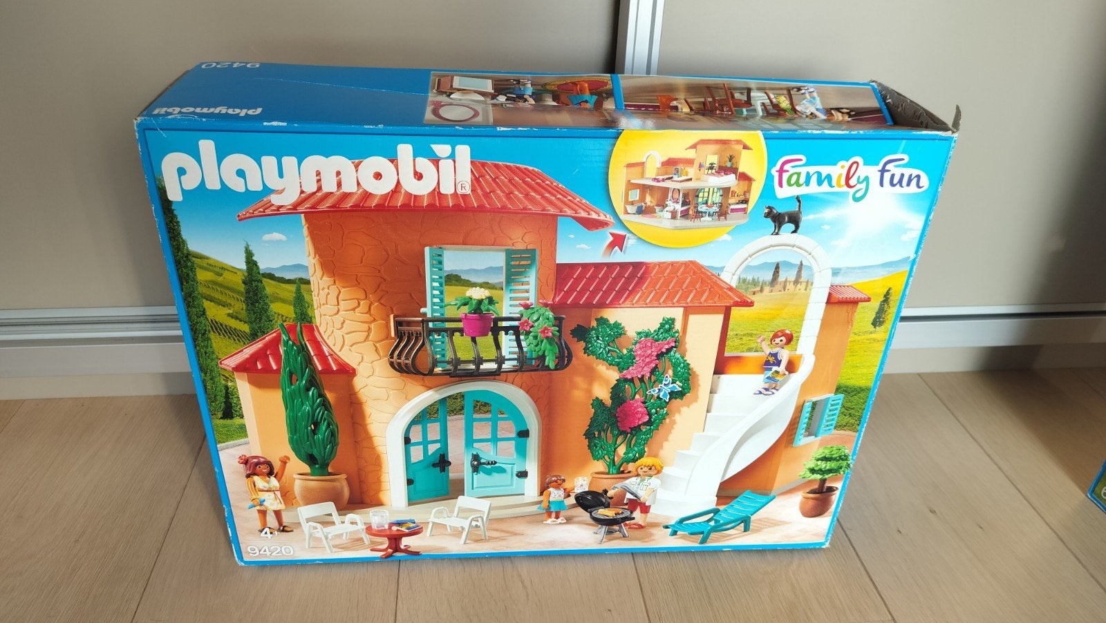 Playmobil huis, poppenkast, dieren veel dozen, Ophalen of Verzenden