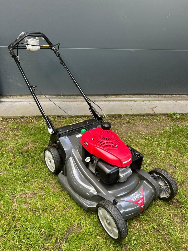Honda HRX537 grasmaaier met variabele aandrijving, Tuin en Terras, Grasmaaiers, Ophalen, Zo goed als nieuw, Opvangzak