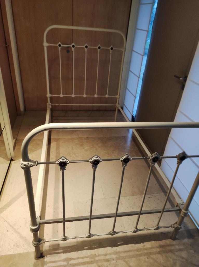 vintage ijzeren bedframe, Enlèvement, Utilisé, Une personne, Métal