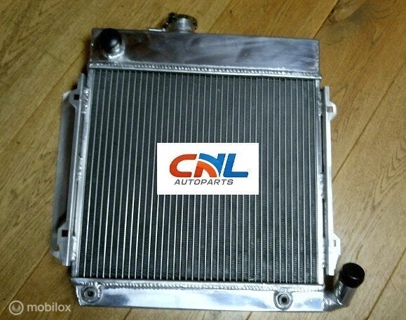 Radiateur BMW 02 E10 2002/1802/1602/1600/1502 TII/TI AT, Auto-onderdelen, Nieuw, Ophalen of Verzenden
