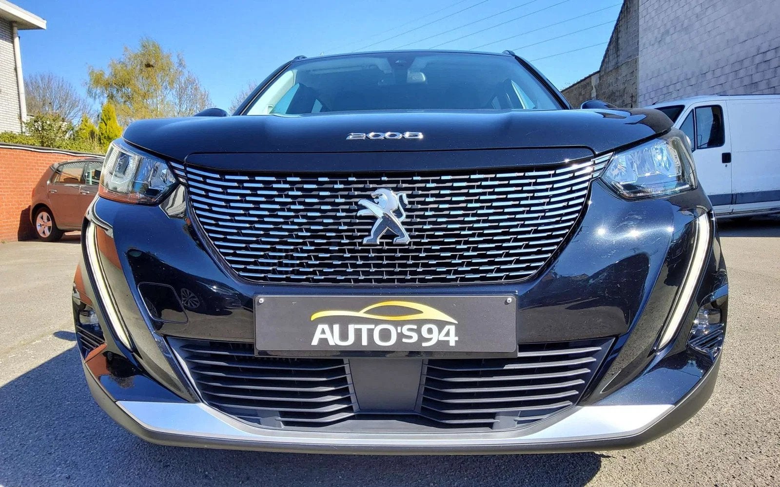 Peugeot 2008 2008 1.2 PureTech Allure Pack AUTOMAAT, Automaat, Gebruikt, 1199 cc, Lichtsensor