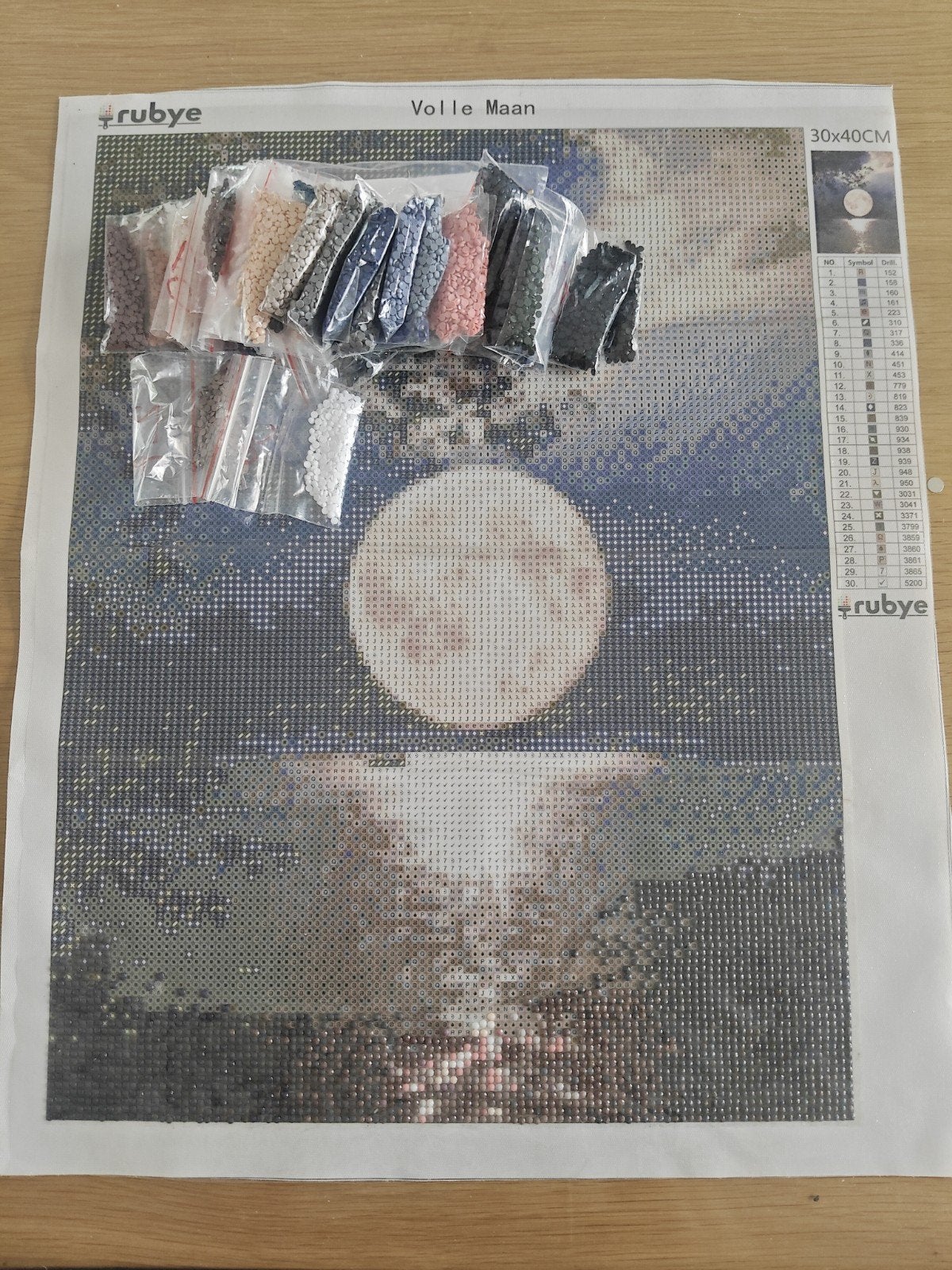 Diamond painting: al aan begonnen, Ophalen