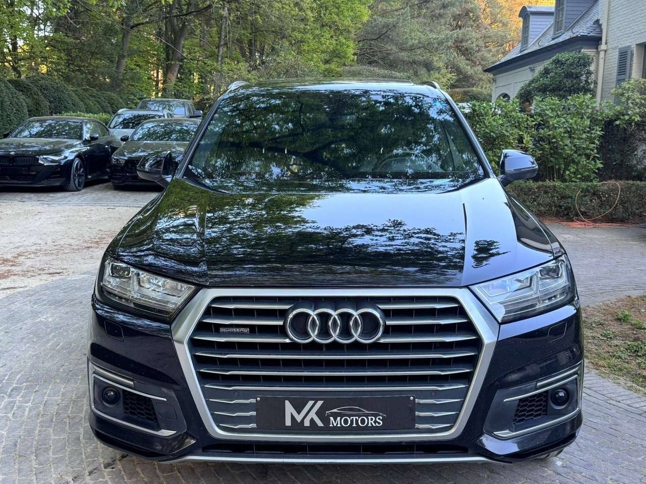 Audi Q7 e-tron 3.0 TDI V6 Quattro S line | Pano | ACC | HUD, Auto's, Parkeersensor, 0 min, Zwart, 0 kg