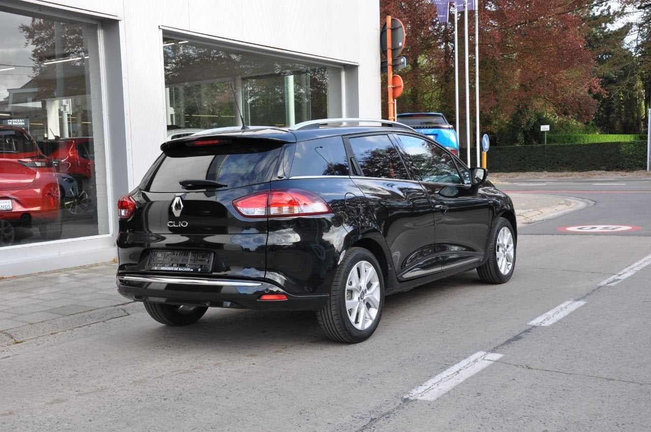 Renault Clio Clio Grand Tour * Bose energy * Limited, Voorwielaandrijving, Stof, Gebruikt, 127 g/km